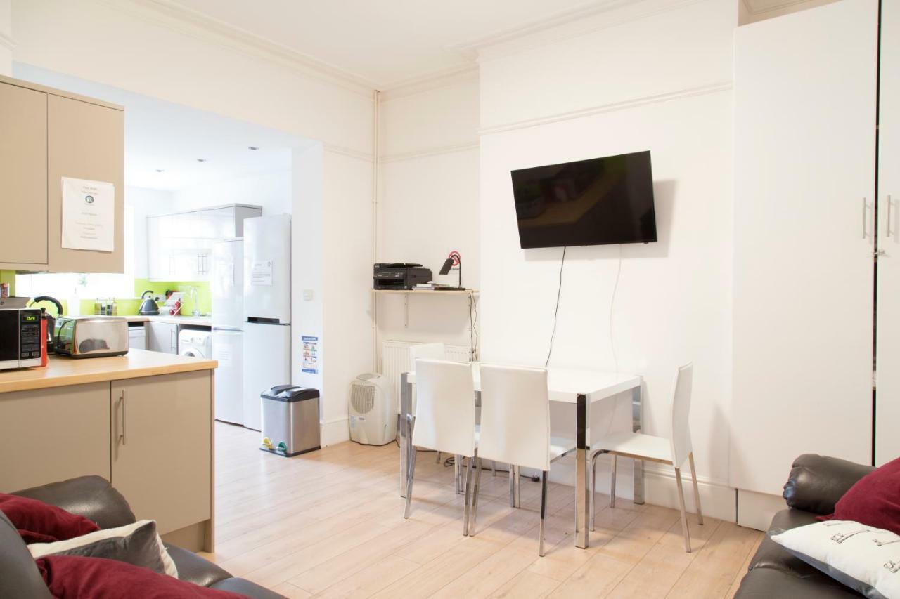 Cambridge City Rooms By Payman Club Ngoại thất bức ảnh