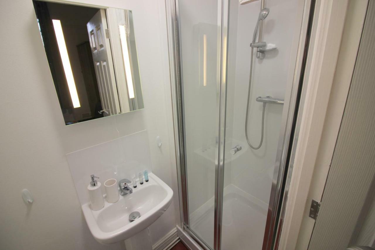 Cambridge City Rooms By Payman Club Ngoại thất bức ảnh