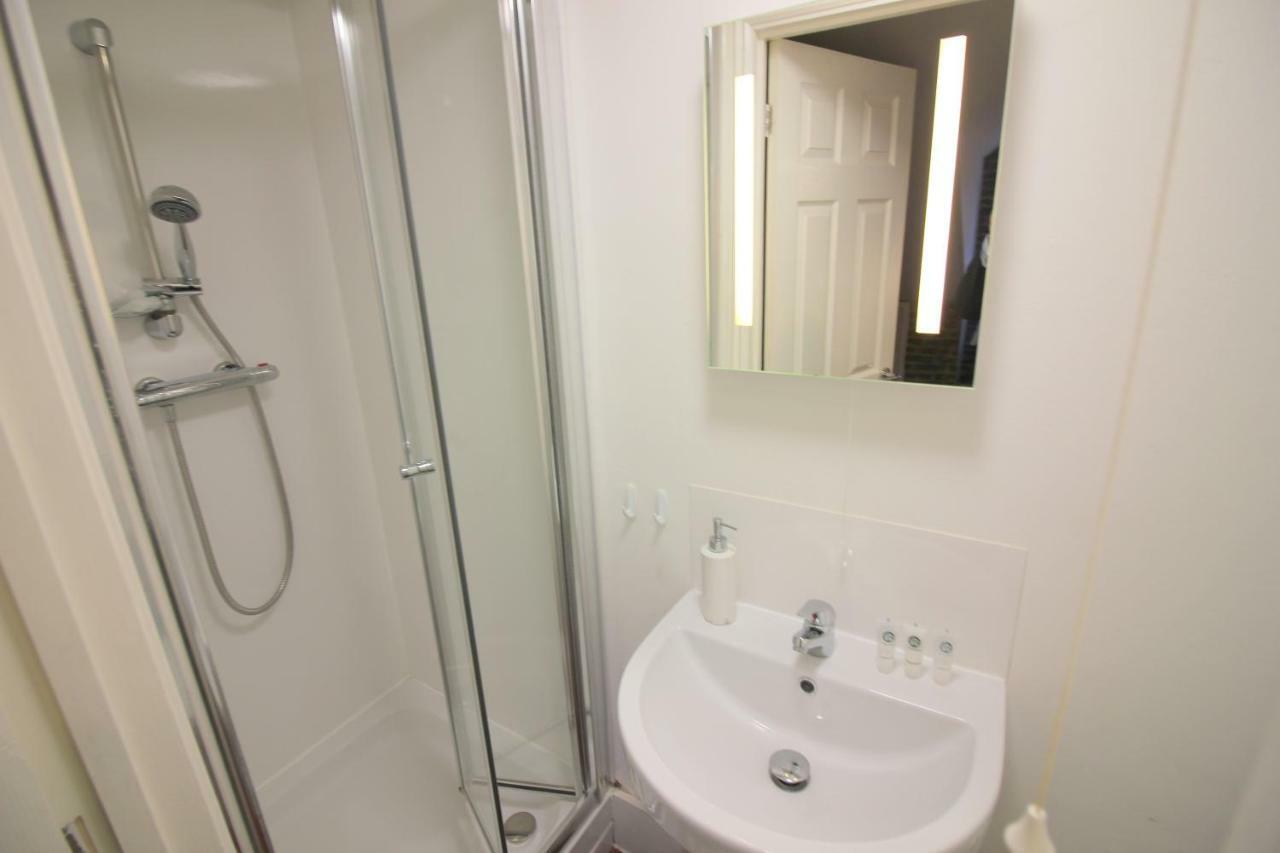 Cambridge City Rooms By Payman Club Ngoại thất bức ảnh